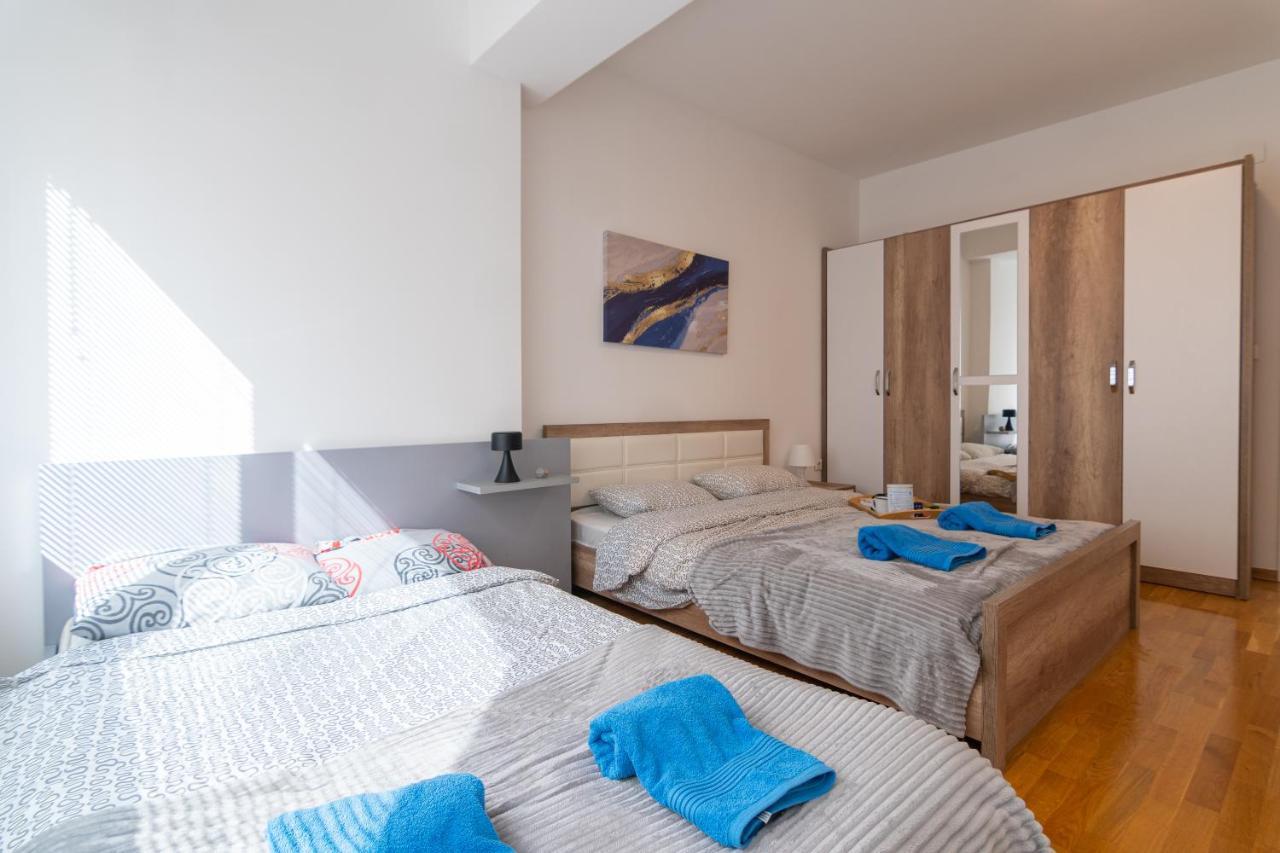 Eluxory Apartment *
